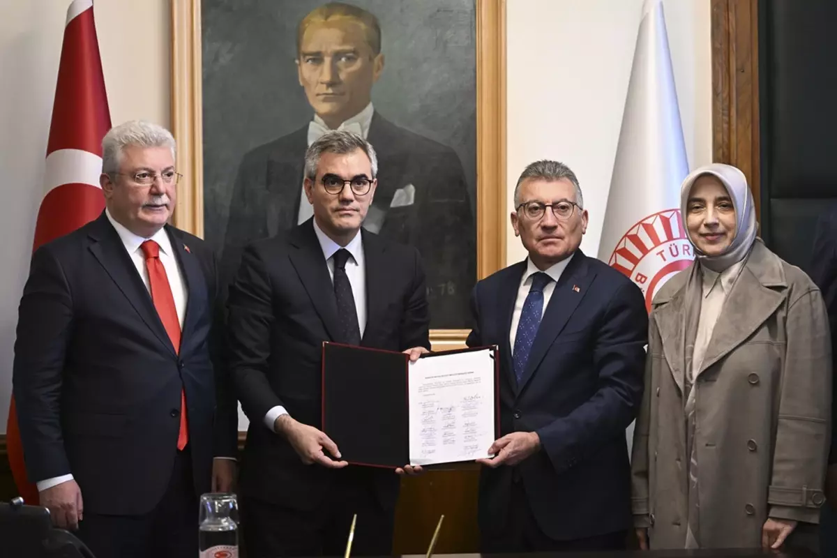 Ak Parti Nin Tbmm Baskani Adayi Numan Kurtulmus 18691473 6659 Amp