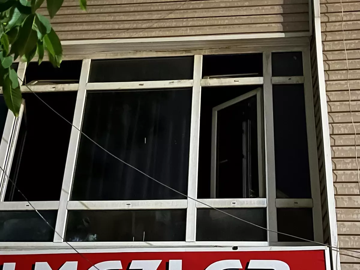 Is Merkezinin 2 Nci Katinda Kilitli Kalan Alk 18668977 Amp