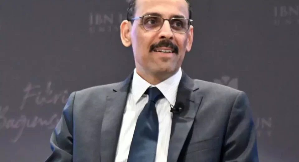 Mit Baskani Kalin Tarihin Akisini Suyun 18668764 8512 Amp