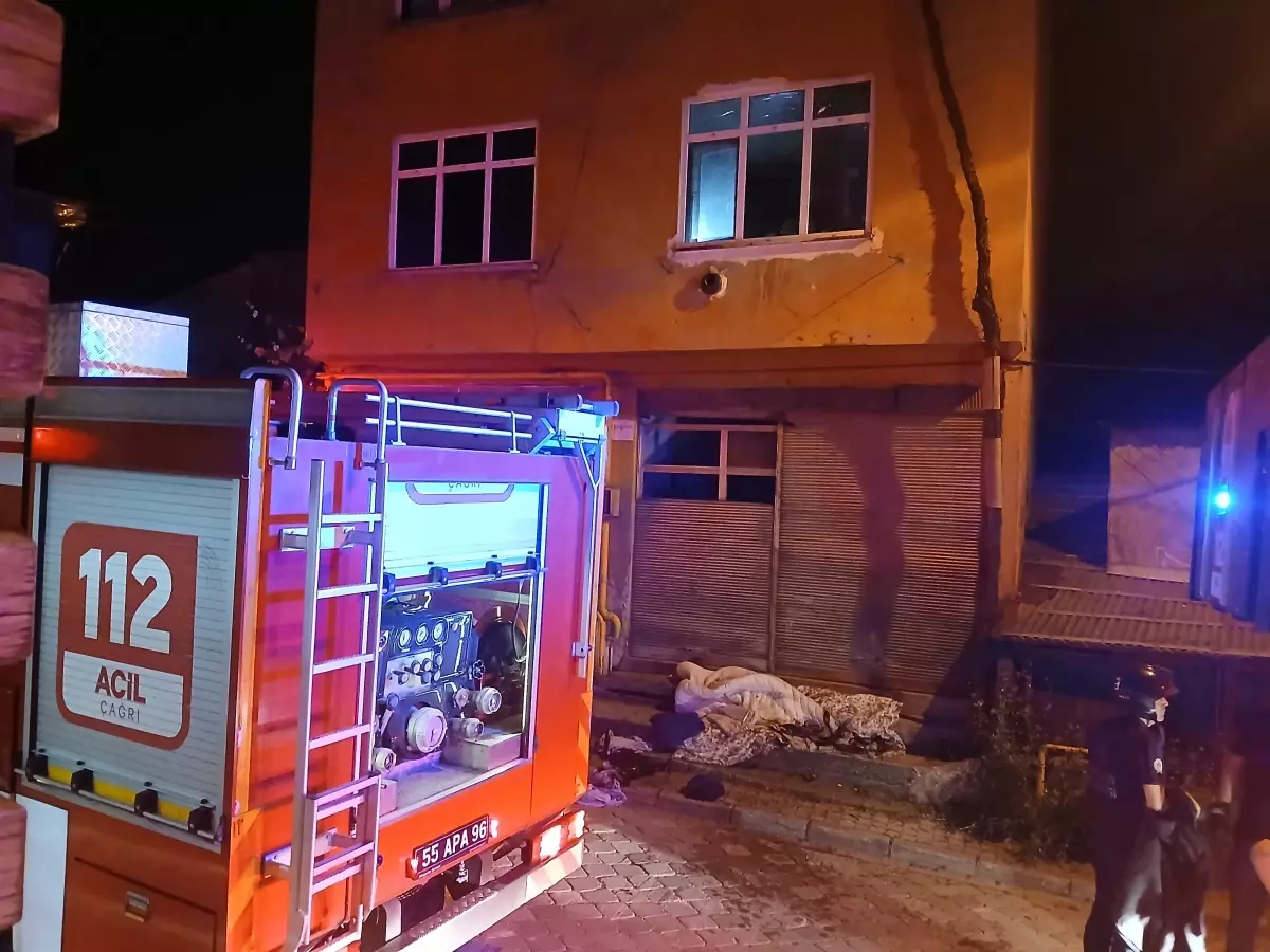 Samsun Da Ev Yandi 1 I Itfaiyeci 2 Yarali 18668981 Amp