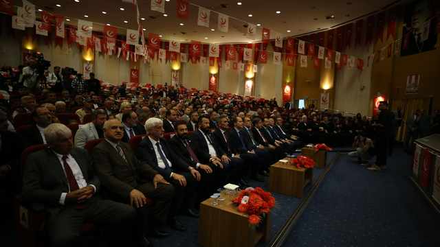 Erbakan: “Gazze, Keşmir ve Doğu Türkistan Kurtulmadan Huzur Bulamayız”