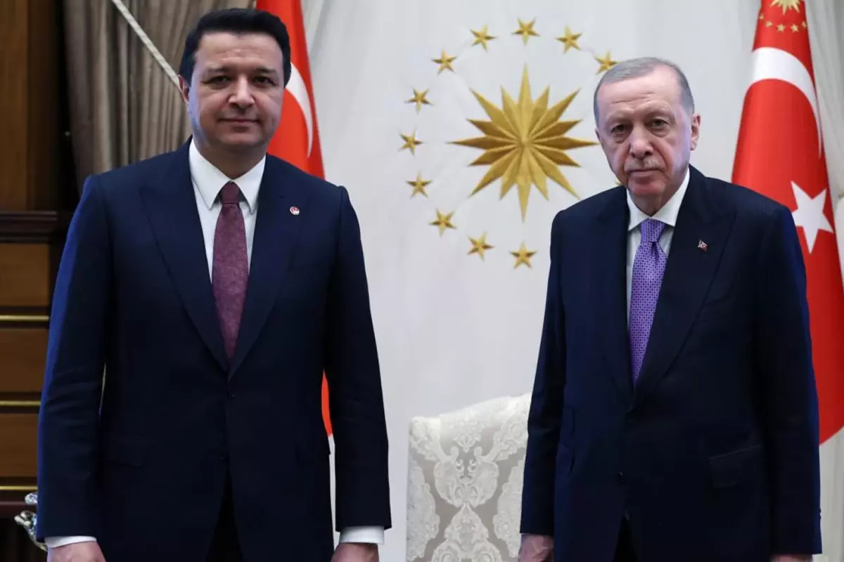 Cumhurbaşkanı Erdoğan, Saadet Partisi Genel Başkanı Arıkan'ı kabul etti
