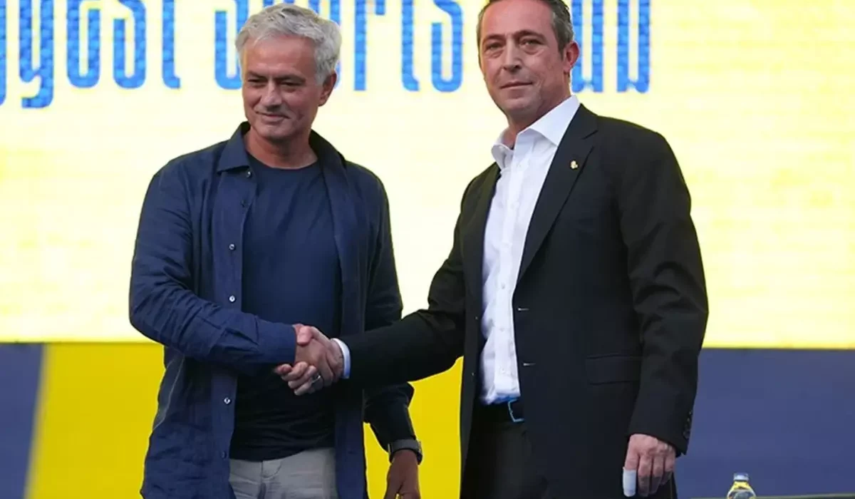 Fenerbahçe, Rus futbolcunun ailesini İstanbul'a getirdi